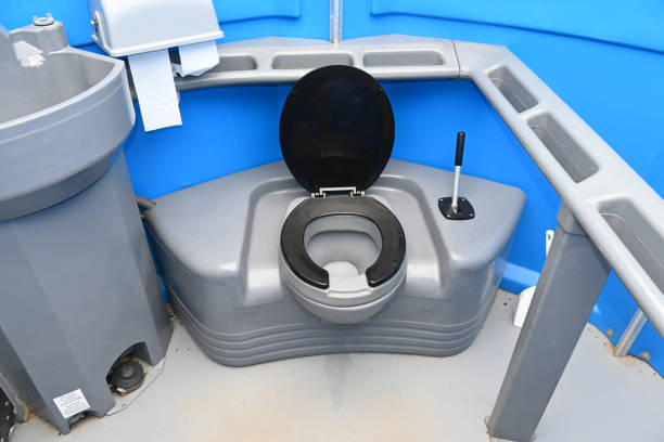 Portable Toilet Options We Offer in Momence, IL